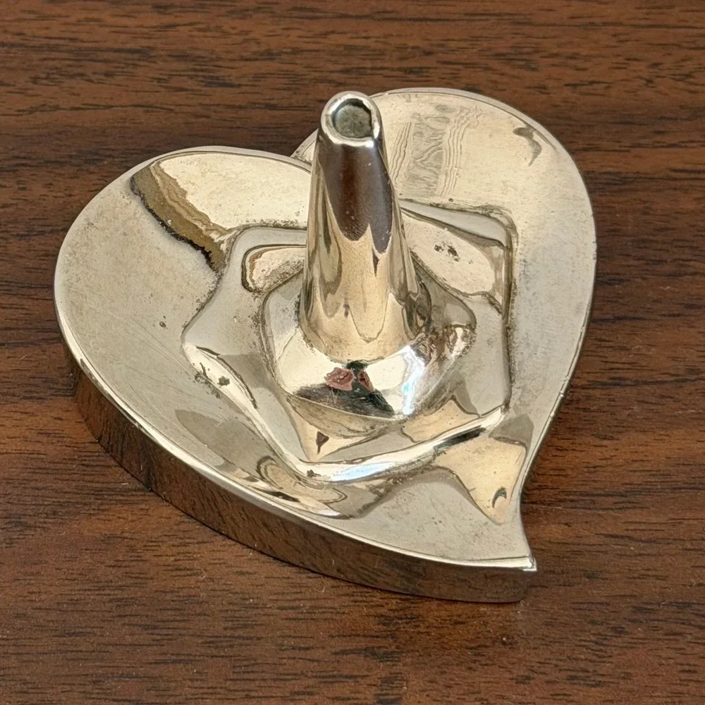 Vintage‎ Silver Heart Ring Holder Trinket Jewelry Holder Small Cottagecore
